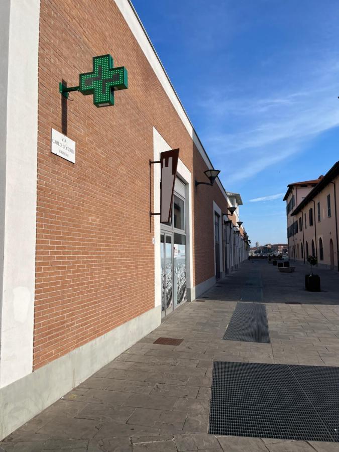 Kasia Porta Sul Mare Di Livorno Free Parking Exterior photo